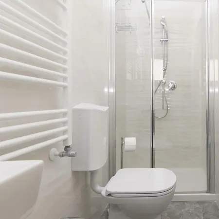 La Prima Ancora Apartament *